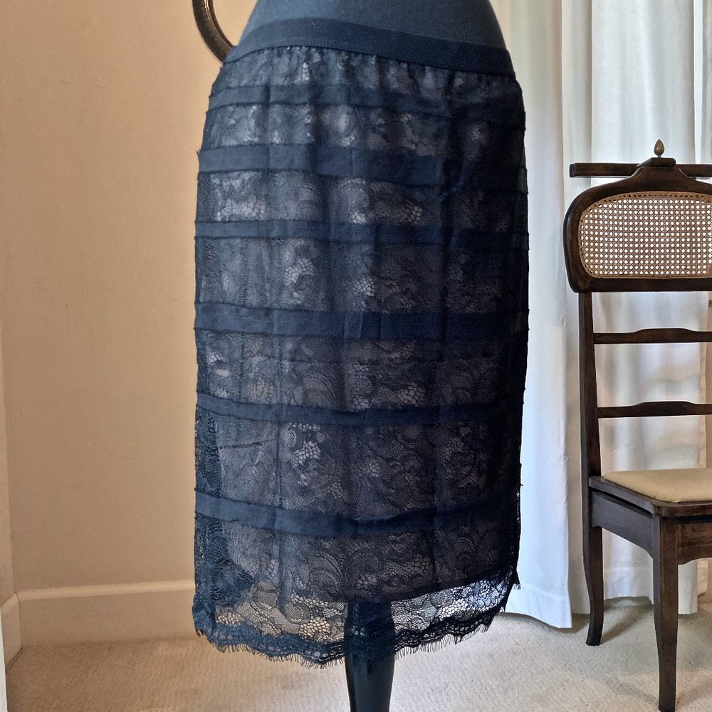 NWT BCBGMaxAzria Black Lace Straight Skirt. Nylon /Polyester